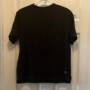 Pull&Bear Black Short Sleeve Tee